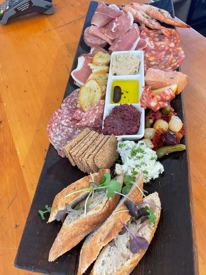 Waiheke: Scenic Taste and Graze Tour with Wine, Whisky, Beer - Why this tour feels like a Waiheke shortcut (in the best way)