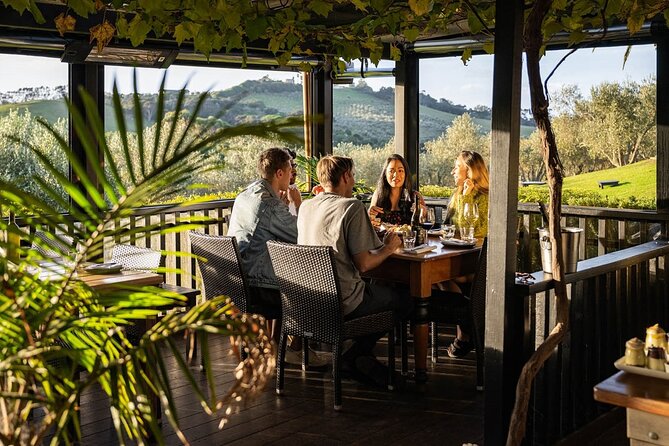 Waiheke Wine and Dine - Batch Winery - Ferry Back to Auckland: Plan for a Late Finish