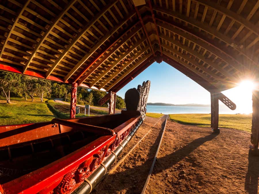 Waitangi Treaty Grounds: 2-Day Pass - The Guided 50-Minute Tour: Headsets, the Treaty Signing Spot, and the Waka