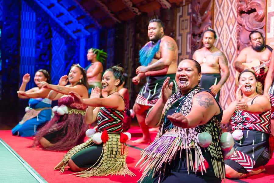 Waitangi Treaty Grounds: 2-Day Pass - Getting There, Timing Your Arrival, and Finding the Visitor Center