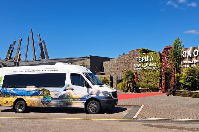 Waitomo Caves & Rotorua - Te Puia Small-Group Tour from Auckland - Extra photo stops on the return: the value of the guided route