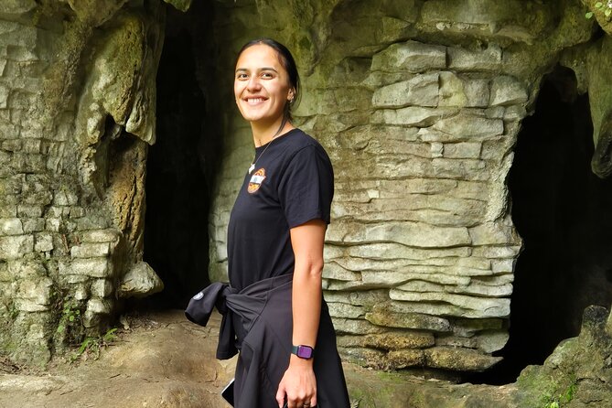 Waitomo E-bike ride including enchanting bush walk - Starting In Waitomo Village, Coffee Before You Ride