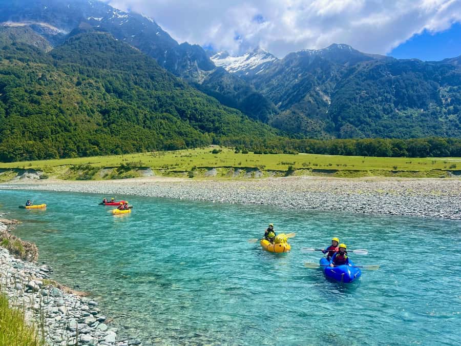 Wanaka: Full-Day Guided Packrafting Tour with Lunch - Getting to Matukituki Valley, with mountain scenery built in
