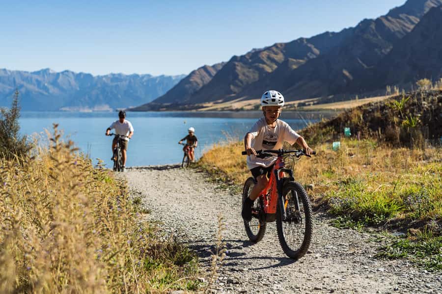 Wānaka: Gladstone Track and Wanaka Trails on Bike or eBike - What this ride really is, and why it’s a great Wanaka day