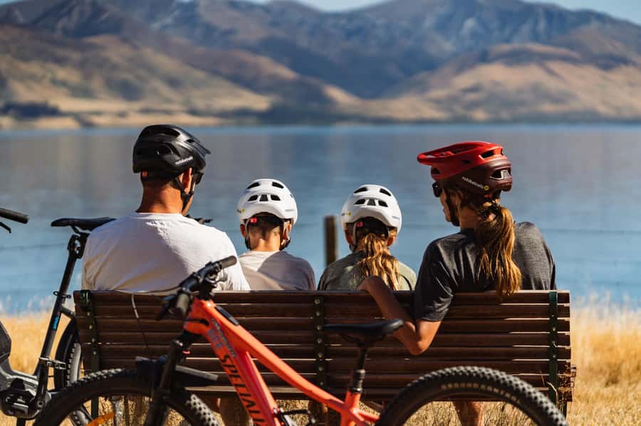 Wānaka: Gladstone Track and Wanaka Trails on Bike or eBike - Gladstone Track and the trail system: what makes the scenery work