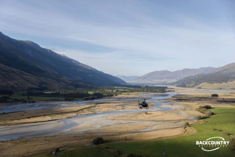 Wānaka: Heli Siberia Max - Helicopter Flight, Hike, Jet Boat - Guides and the small-moment details (Michael, Holly, Michela)