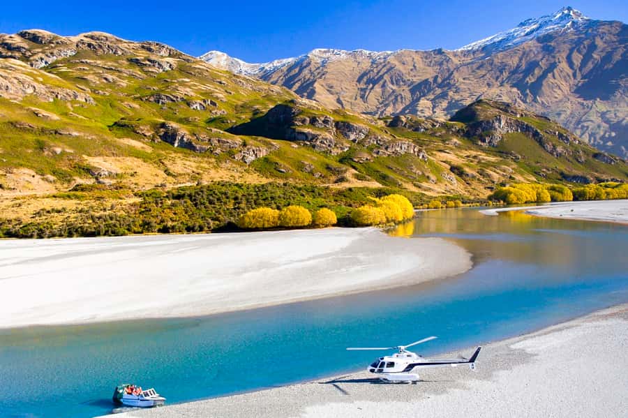 Wanaka: Jet Boat & Wilderness Walk - Leaving the Boat: What the 50-Minute Wilderness Walk Feels Like