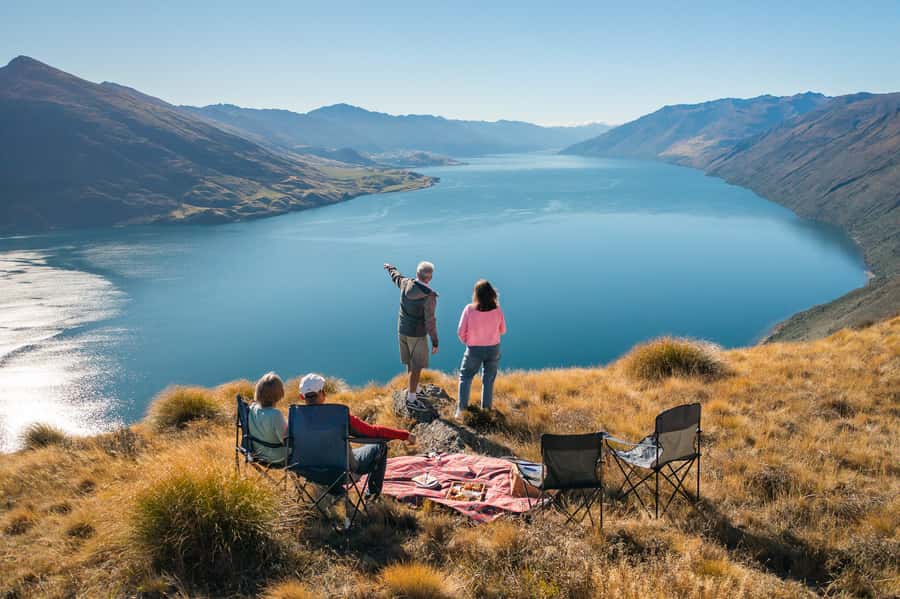 Wanaka: Mount Burke 4x4 Explorer and Boat Tour - Crossing Lake Wanaka by water taxi, Stevenson’s Arm included