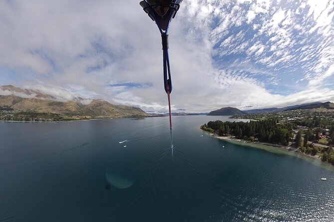Wanaka Parasailing - Wanaka Parasailing, the appeal is the view