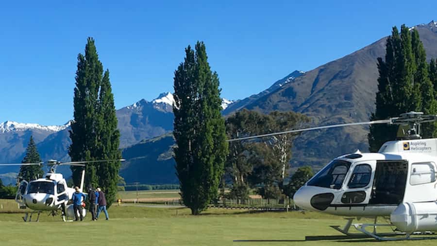 Wanaka: Scenic Helicopter Flight with Glacier Experience - Should you book the Wanaka helicopter glacier flight?