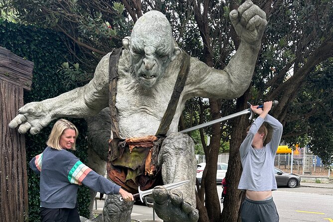 Wellington Lord of the Rings 6-8 hour Private Tour & Feast - Where You Start in Wellington, and What 7 Hours Really Means