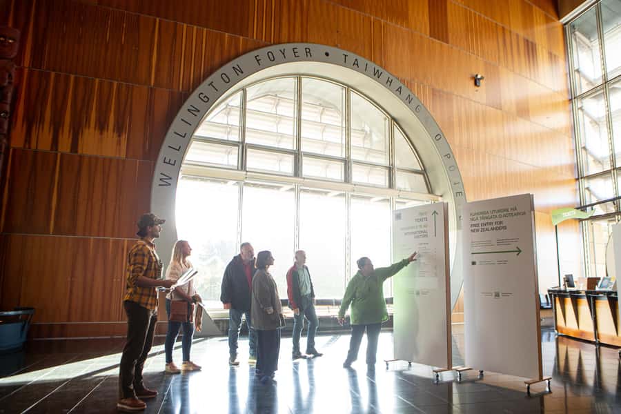 Wellington: Museum of NZ General Admission - Crowds and noise: the one drawback worth planning around
