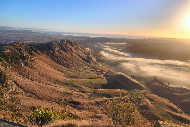 Wine & Sightseeing Cruise Tour 2.5hr | Award Winning Experience - Stop 3 on Te Mata Peak, 360-degree photos and quick science