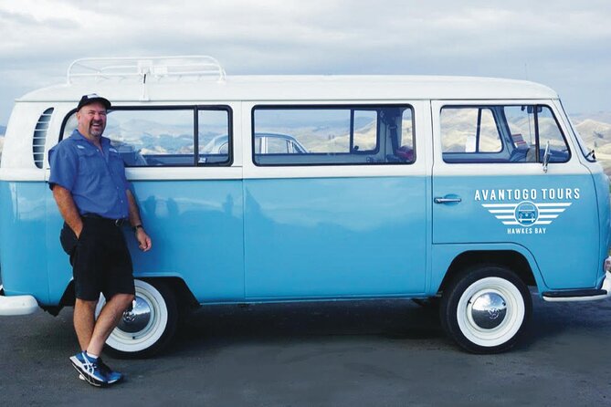 Wine Tour and Tastings in Hawkes Bay - Napier to wine country in a restored 1970 Kombi